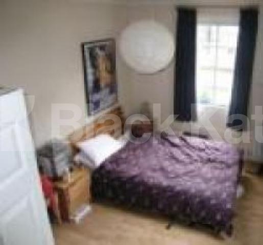 			VIEWINGS HIGHLY RECOMMENDED, 2 Bedroom, 1 bath, 1 reception Flat			 MANSFIELD ROAD, BELSIZE/HAMPSTEAD HEATH